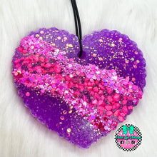 Load image into Gallery viewer, Scalloped Heart Freshie