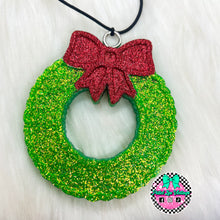 Load image into Gallery viewer, Christmas Wreath Freshie