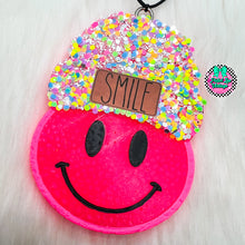 Load image into Gallery viewer, Smiley Face w/ Beanie Freshie