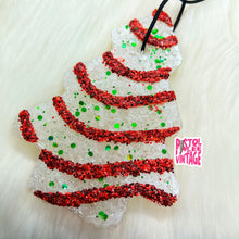 Load image into Gallery viewer, Christmas Snack Cake Freshie