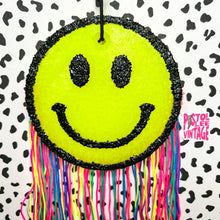Load image into Gallery viewer, Smiley Face Freshie