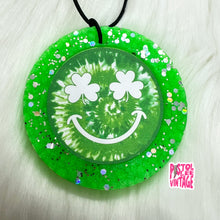 Load image into Gallery viewer, St. Patty's Circle Freshies