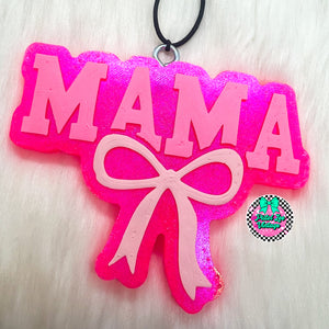 Mama w/ Bow Freshie