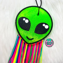 Load image into Gallery viewer, Alien Freshie
